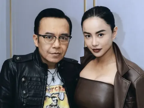 Ari Lasso dan Dearly Djoshua