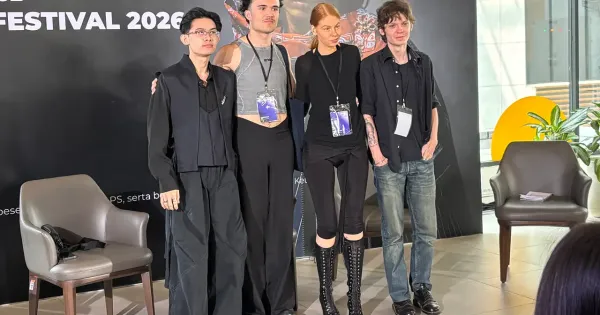 Arron Bryan pemenang FFD 2026 bersama tiga desainer muda dari École Duperré Paris Arron Bryan pemenang FFD 2026 bersama tiga desainer muda dari École Duperré Paris