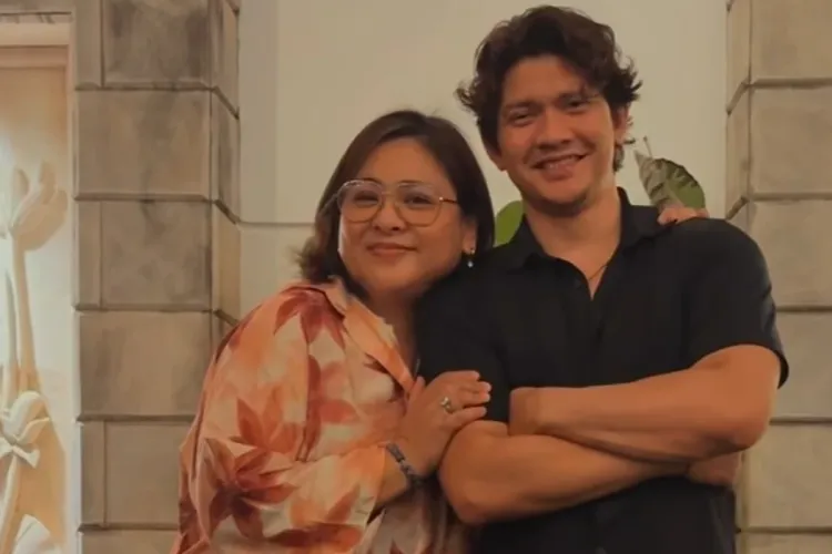 Audy Item dan Iko Uwais