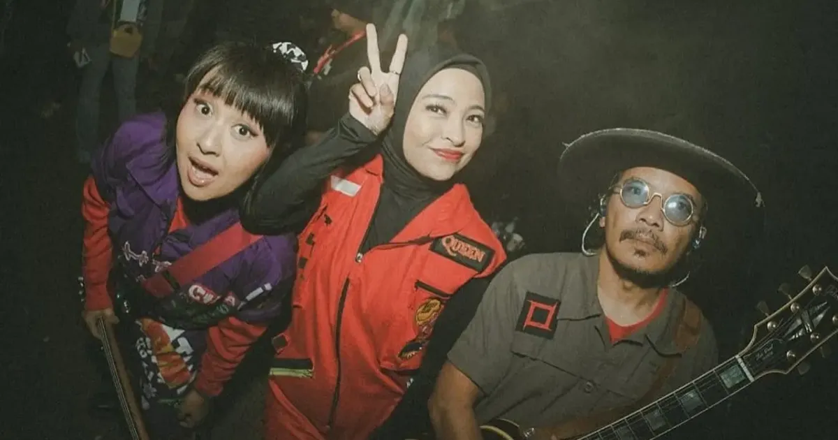 Band Kotak
