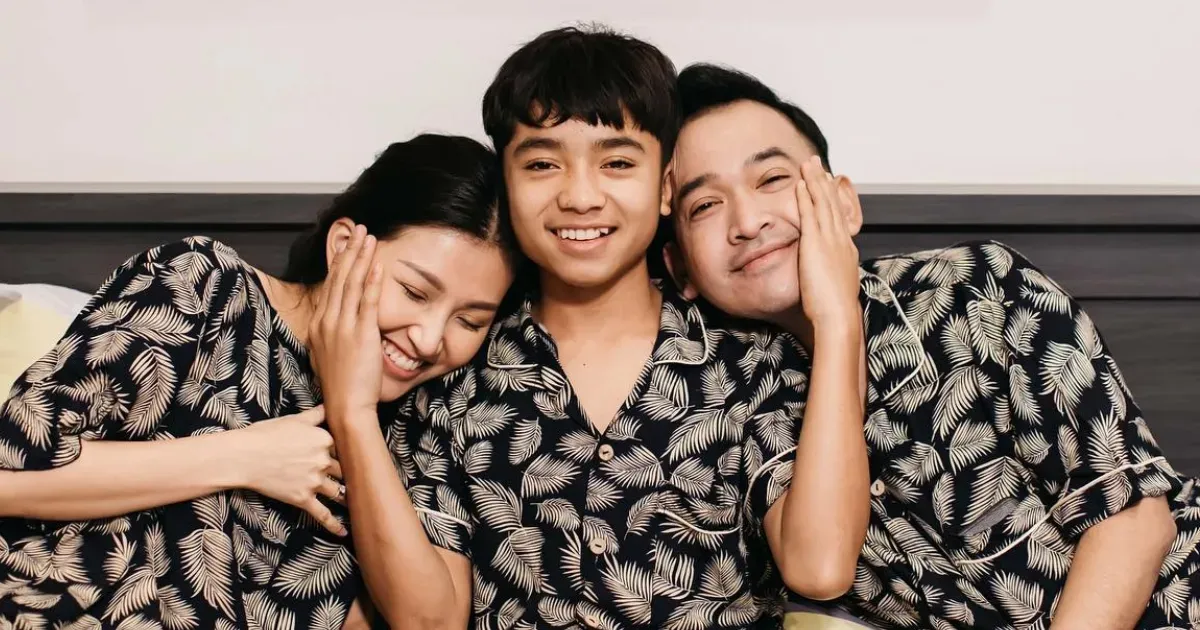 Betrand Peto Bersama Ruben Onsu dan Sarwendah
