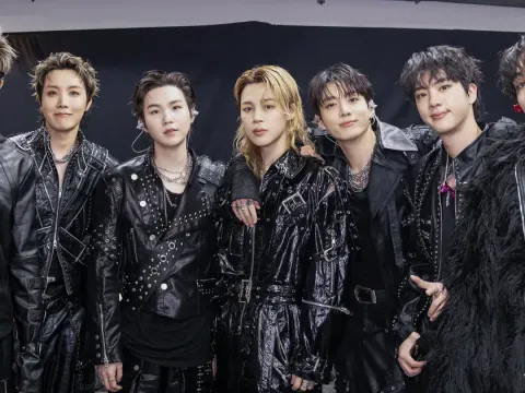 BTS (8)