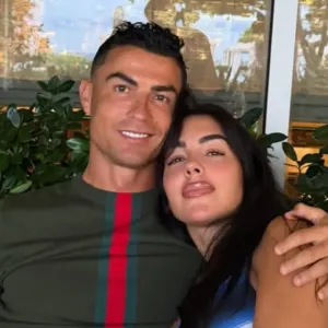 Cristiano Ronaldo dan Georgina Rodriguez (1)