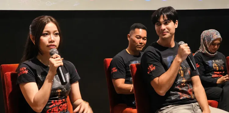 Frislly Herlind dan Cinta Brian saat rilis film Sajen Satu Suro