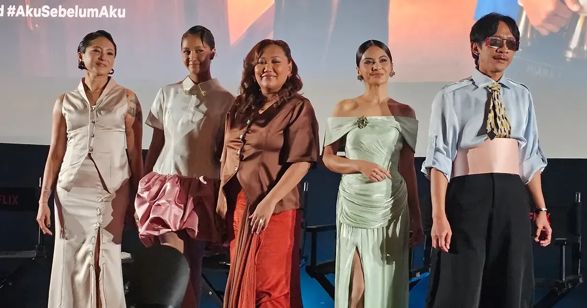 Gina S Noer bersama para cast film Aku Sebelum Aku