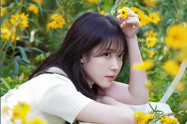 IU__Foto Instagram EDAM Entertainment