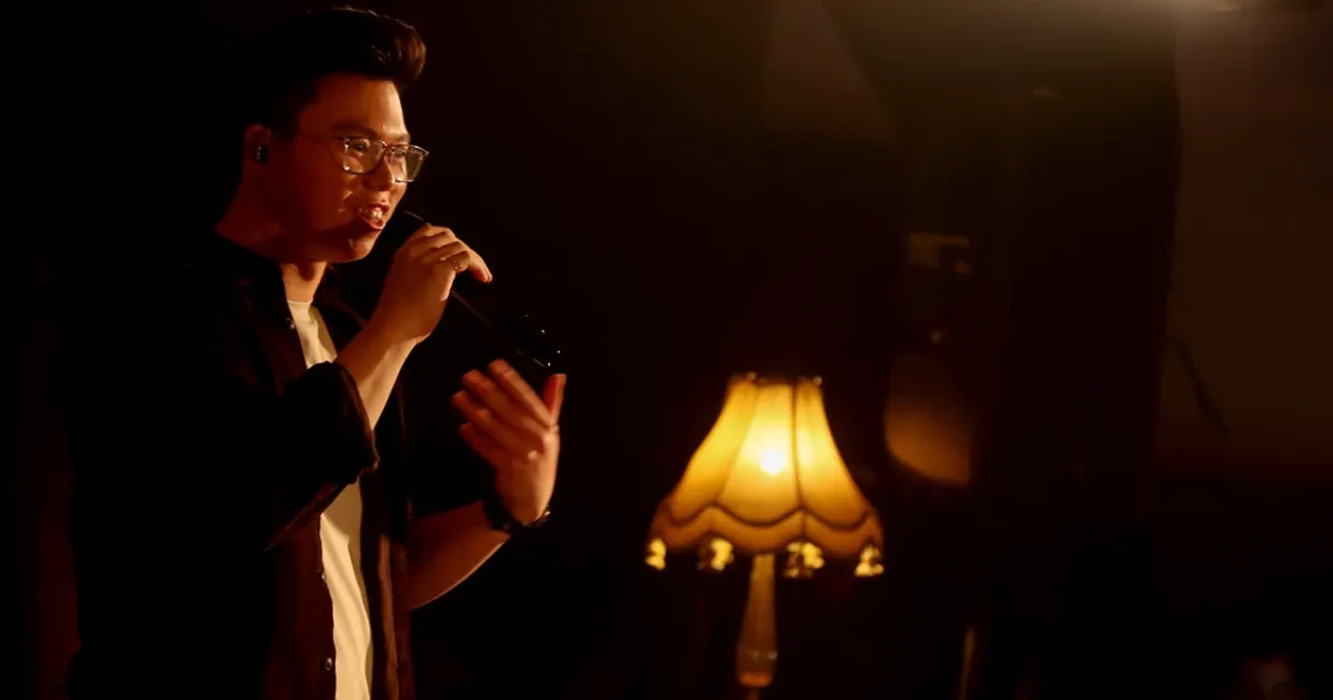 James Leo di perilisan album perdana