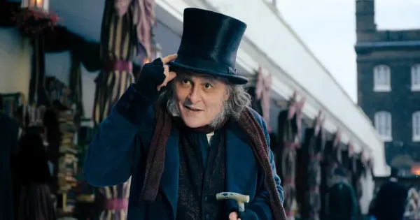 Johnny depp ebenezer scrooge