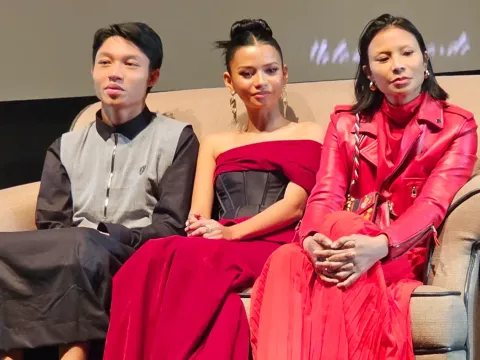 Kiesha Alvaro-Adzwa Aurell-dan Shareefa Daanish