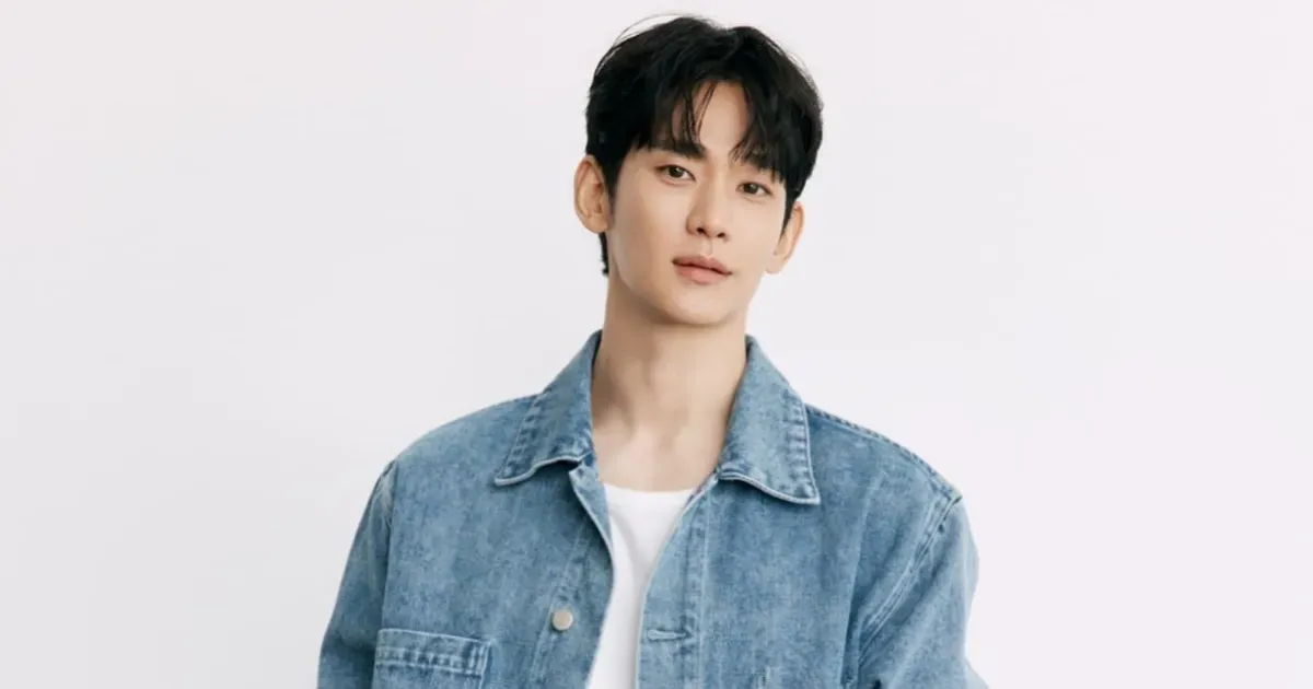 Kim Soo Hyun