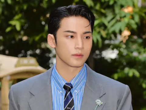 Mingyu SEVENTEEN Mingyu SEVENTEEN