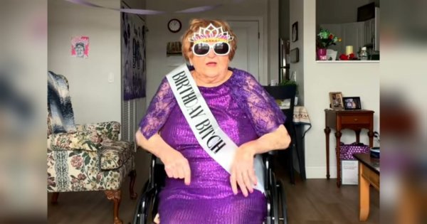 nenek influencer Grandma Droniak nenek influencer Grandma Droniak