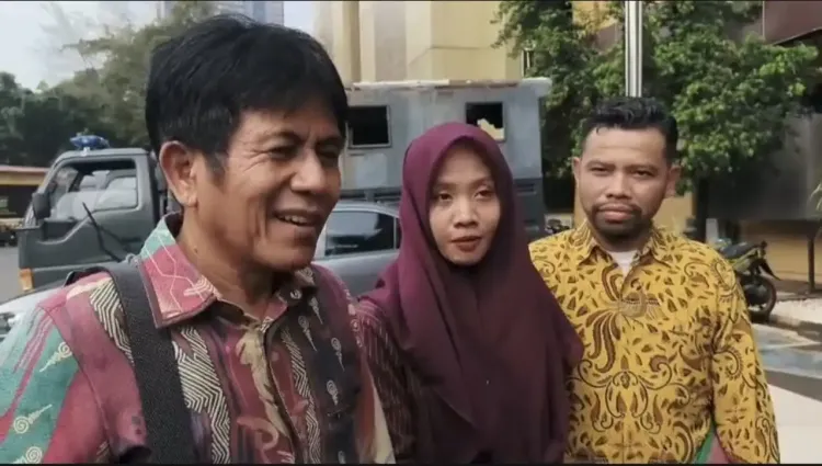 Nur Rohmah didampingi kuasa hukum