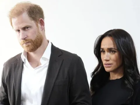 pangeran harry meghan markle