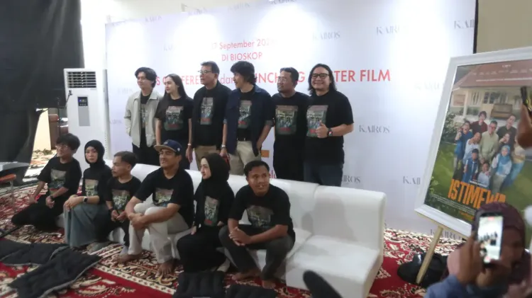 Para cast film Istimewa