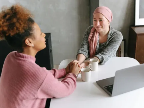 Pasien kanker membutuhkan pendampingan baik dari keluarga teman atau rekan kerja
