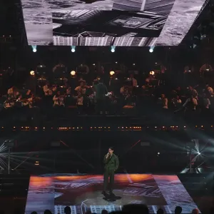 Penampilan Afgan di konser Retrospektif bersama Erwin Gutawa Orchestra
