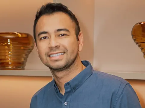 Raffi Ahmad (3)