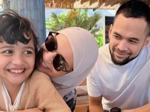 Shireen sungkar teuku wisnu