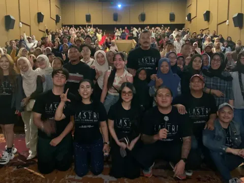 Special screening Lastri Arwah Kembang Desa di Lumajang