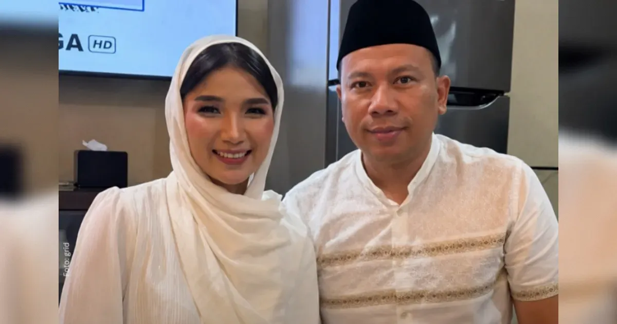 Vicky Prasetyo 