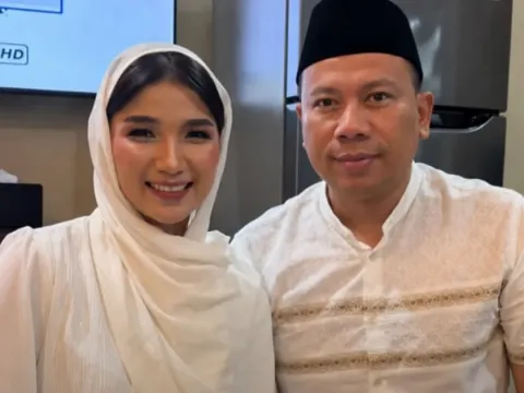 Vicky Prasetyo 
