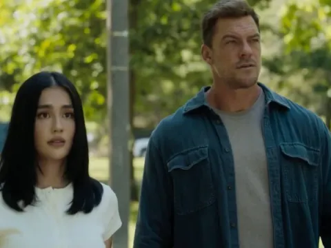 Agnez mo reacher 4 alan ritchson