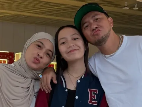 Ananda omesh anak