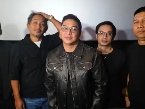 Band Ungu__Foto Yanuarika
