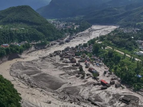 Banjir Bandang Nepal Tibet Tewaskan Ratusan Orang