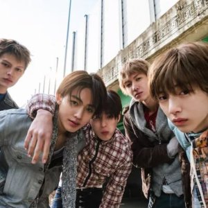 Cortis Rilis Lagu Baru MoneyMoneyMoney dan Pack It Up