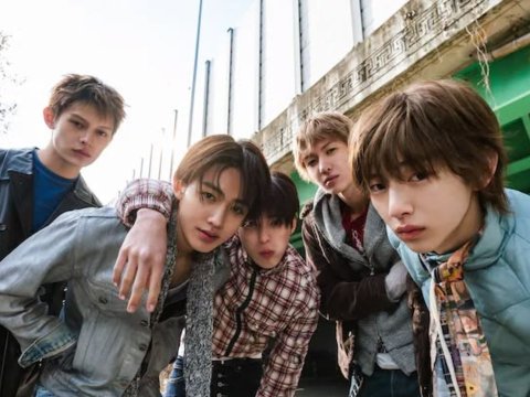 Cortis Rilis Lagu Baru MoneyMoneyMoney dan Pack It Up