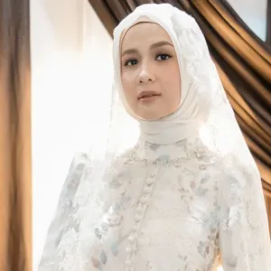 Dea annisa menikah pengajian