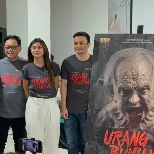 Dimas Aditya di peluncuran poster film Urang Bunian