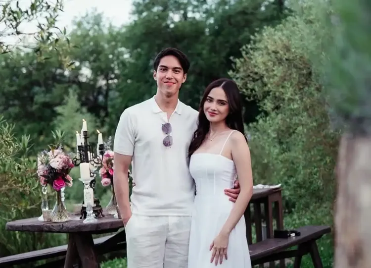 El Rumi dan Syifa Hadju