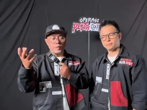 Ernest Prakasa dan Sutradara Edy Khemod