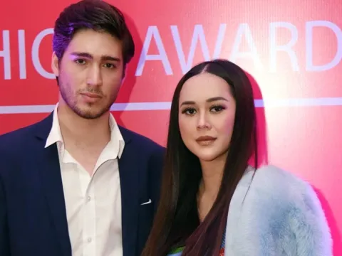 Eryck amaral aura kasih