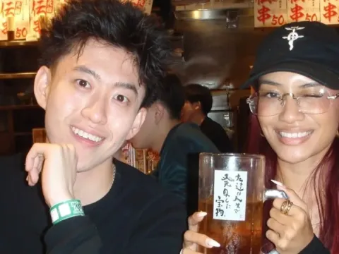 Esther no na rich brian 1