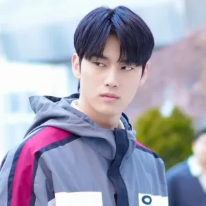 Hong Min Gi (2)