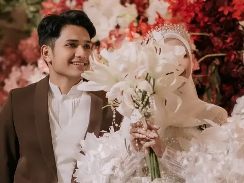 Kadam Sidik dan Istri