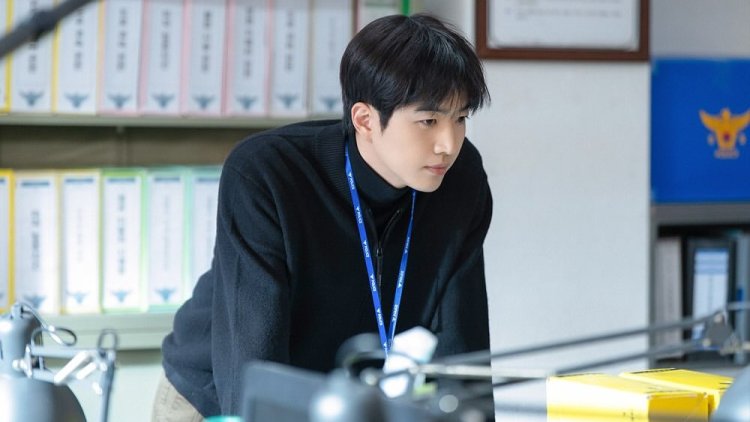 Kang Hoon di My Bias My Boss. Foto: Instagram @khoonyy