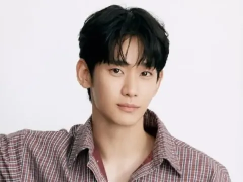 Kim Soo Hyun