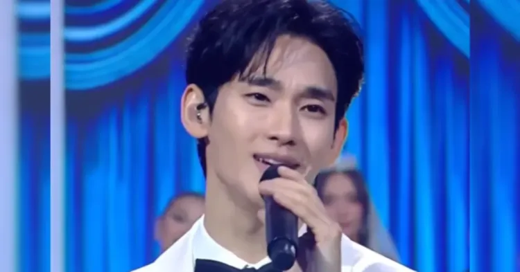 Kim Soo Hyun (5)