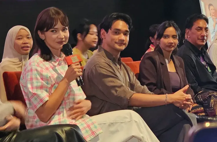Konferensi Pers Film Agensi Rumah Tangga