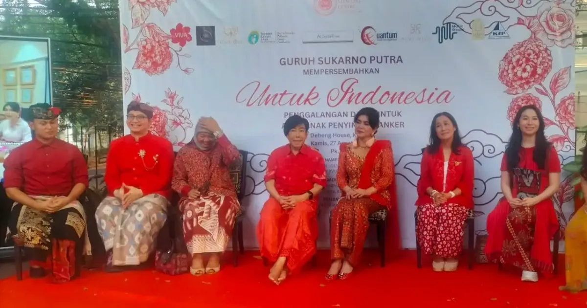 Konferensi Pers Guruh Sukarno Putra Mempersembahkan untuk Indonesia
