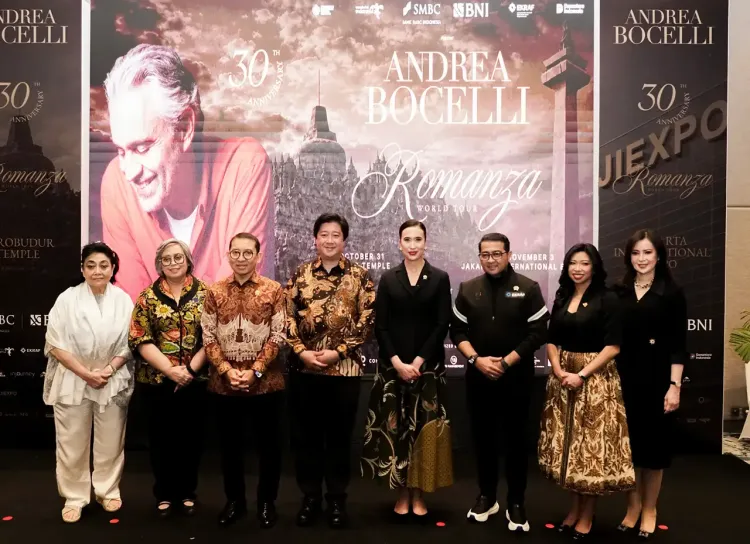 Konferensi Pers tur Andrea Bocelli di Candi Borobudur