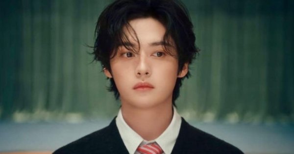 Lee Know Stray Kids Donasikan Rp1,2 Miliar untuk Korban Banjir Nepal Lee Know Stray Kids Donasikan Rp1,2 Miliar untuk Korban Banjir Nepal