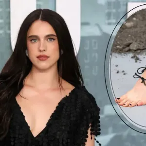 Margaret Qualley Shoeless Shoes