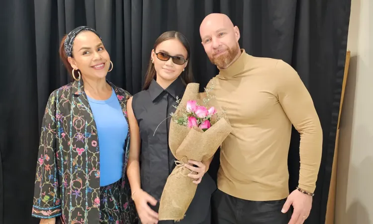 Melaney Ricardo dan suami Tyson Lynch bersama putrinya Chloe Valentine Lynch