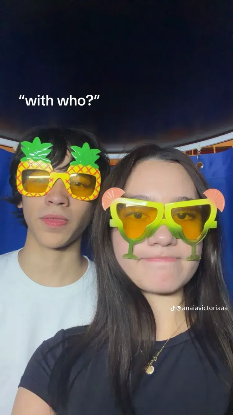 Pacar Anak BCL dan Ashraf Sinclair Anaia memamerkan hubungan asmaranya dengan Noah. Foto: Dok. TikTok @anaiavictoriaaa